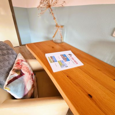 BB-kamer-2-hoge-tafel