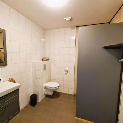Kamer-1-badkamer-2